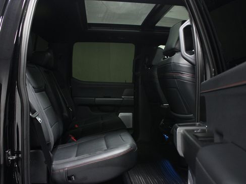 Used 2025 Ford F150 Raptor AWD/4WD image 15