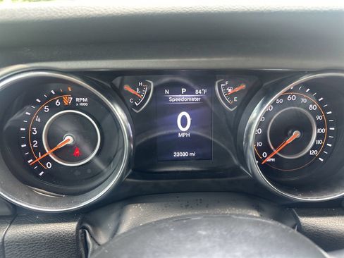 Used 2022 Jeep Wrangler Unlimited Sport AWD/4WD image 26