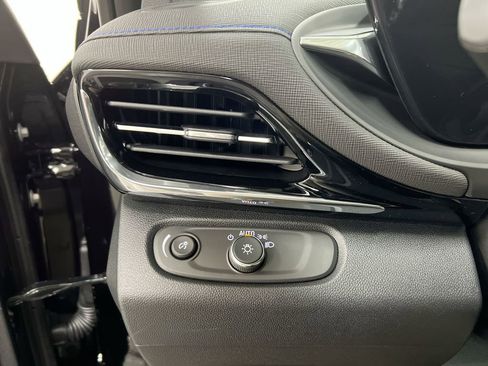 New 2026 Buick Envista Sport Touring image 17