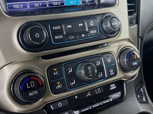 Used 2018 GMC Yukon Denali w/ Open Road Package AWD/4WD image 15