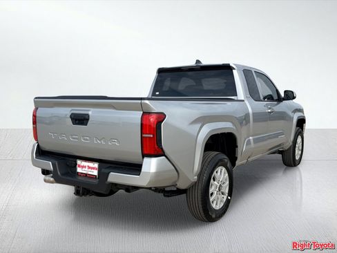 New 2026 Toyota Tacoma SR5 RWD image 7