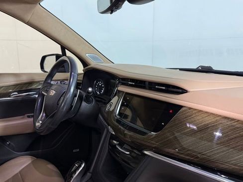 Used 2021 Cadillac XT6 Sport w/ Platinum Package image 32