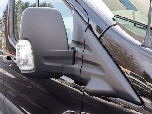 Used 2023 Ford Transit 350 XLT image 17