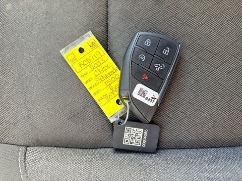 Used 2023 Chevrolet Silverado 1500 LT w/ Protection Package AWD/4WD image 36