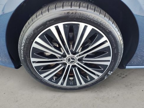 Used 2023 Mercedes-Benz CLA 250 4MATIC image 10