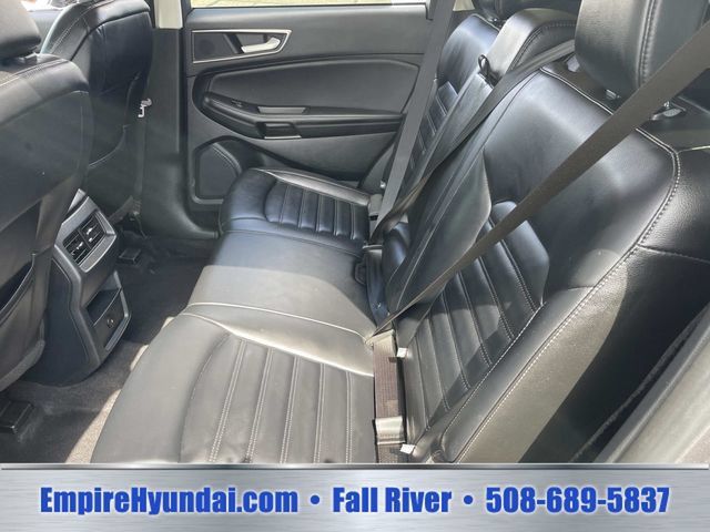 Used 2023 Ford Edge SEL AWD/4WD image 15