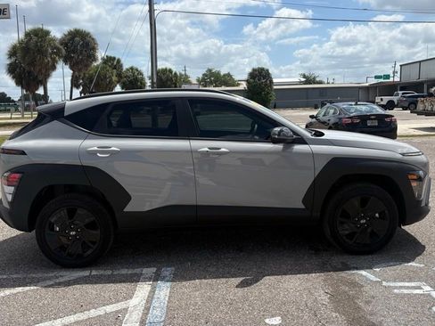 Used 2026 Hyundai Kona SEL Sport image 2