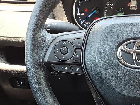 Used 2024 Toyota RAV4 LE AWD/4WD image 24