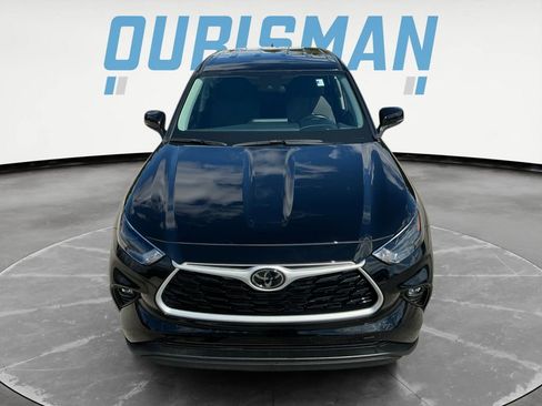 Certified 2024 Toyota Highlander LE image 10