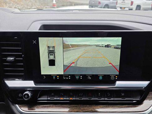 Used 2022 GMC Sierra 1500 Elevation w/ Elevation Premium Package AWD/4WD image 29