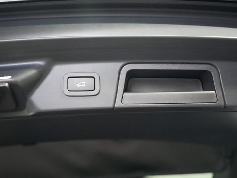 Used 2021 Land Rover Range Rover Velar S AWD/4WD image 42