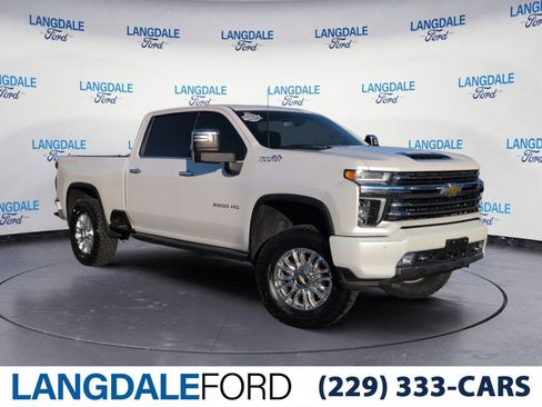 Used 2022 Chevrolet Silverado 2500 High Country w/ Safety Package II image 1