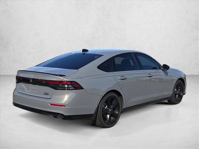 Used 2024 Honda Accord Sport image 5
