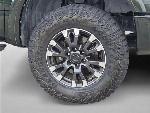 Used 2019 Nissan Titan PRO-4X AWD/4WD image 20