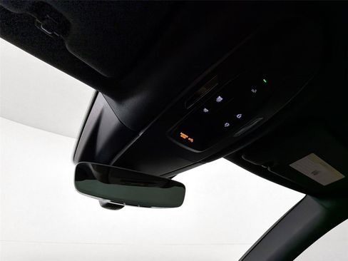 Certified 2026 Porsche Cayenne Coupe AWD/4WD image 25