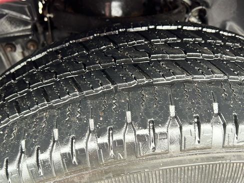 Used 2018 RAM 1500 Express w/ Express Value Package image 4