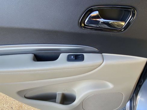 Used 2020 Dodge Durango GT image 15