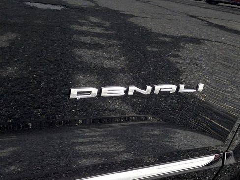 New 2026 GMC Terrain Denali w/ LPO, Floor Liner Package image 6