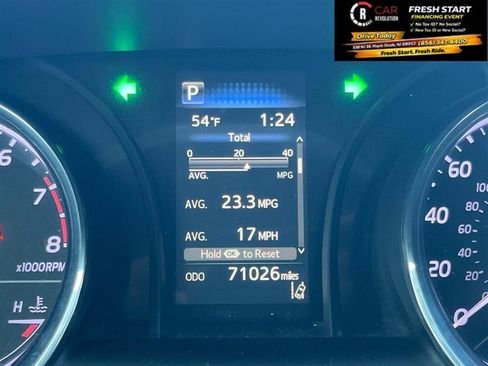 Used 2019 Toyota Camry SE image 23