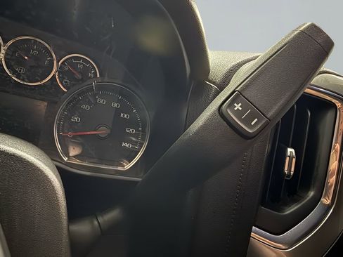 Used 2021 Chevrolet Silverado 2500 LT w/ Fleet Comfort Package image 16