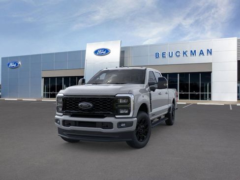 New 2026 Ford F250 Lariat w/ Black Appearance Package image 3