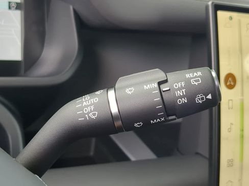 New 2026 Land Rover Defender 110 OCTA AWD/4WD image 27