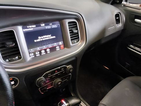 Used 2020 Dodge Charger R/T RWD image 18