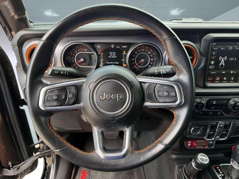 Used 2022 Jeep Gladiator Mojave w/ Trailer Tow Package AWD/4WD image 11