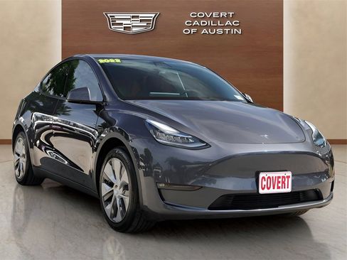Used 2022 Tesla Model Y Long Range image 6