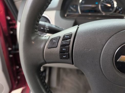 Used 2010 Chevrolet HHR LT w/ My Link Package FWD image 33