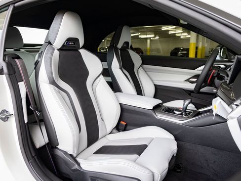 New 2026 BMW M4 xDrive Competition AWD/4WD image 32