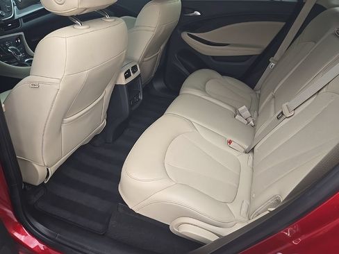 Used 2020 Buick Envision Preferred FWD image 33