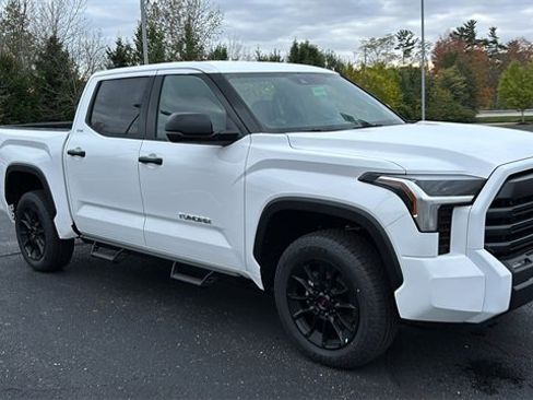 New 2026 Toyota Tundra SR5 image 26