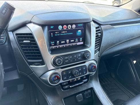 Used 2018 Chevrolet Tahoe LS w/ Enhanced Driver Alert Package RWD image 20