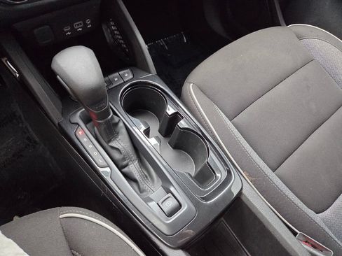 Used 2023 Chevrolet TrailBlazer LT FWD image 25