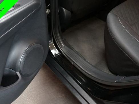 Certified 2023 Nissan Kicks SV FWD image 39