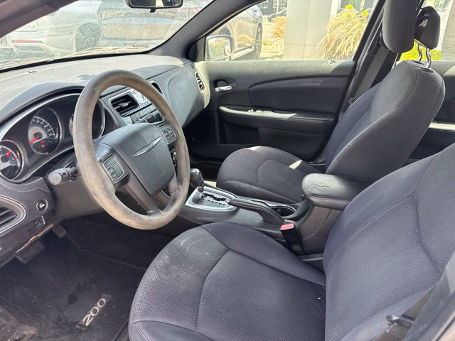Used 2012 Chrysler 200 LX FWD image 9