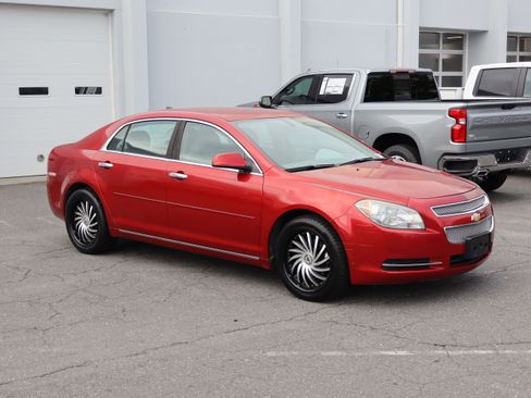 Used 2012 Chevrolet Malibu LT w/ 1LT All-Star Package FWD image 2