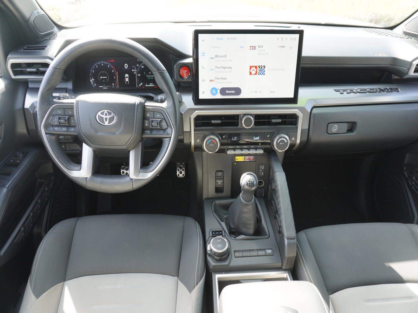 Used 2024 Toyota Tacoma TRD Sport w/ TRD Sport Upgrade Package AWD/4WD image 2