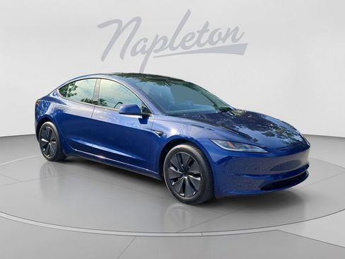 Used 2024 Tesla Model 3 Long Range RWD image 8