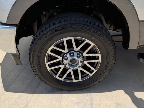 Used 2019 Ford F250 Lariat w/ Lariat Value Package AWD/4WD image 52
