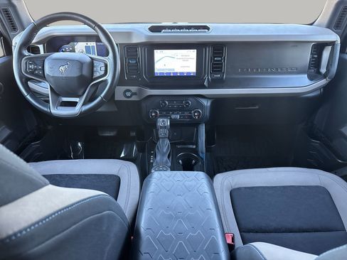 Certified 2023 Ford Bronco Wildtrak image 12