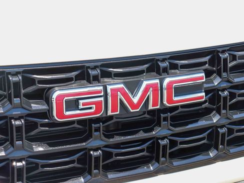 Used 2024 GMC Canyon Elevation RWD image 13