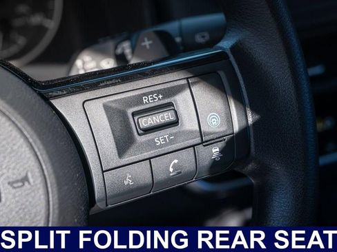 Used 2023 Nissan Rogue SV FWD image 20