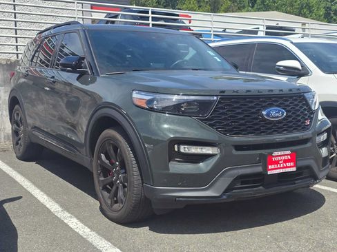 Used 2023 Ford Explorer ST w/ Equipment Group 401A AWD/4WD image 3