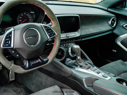 Used 2022 Chevrolet Camaro ZL1 RWD image 34