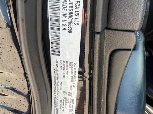 Used 2022 Jeep Grand Cherokee Limited RWD image 24