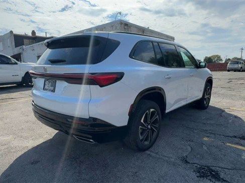 New 2026 Buick Enclave Sport Touring w/ Power Package image 8