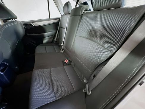 Used 2019 Subaru Outback 2.5i image 25