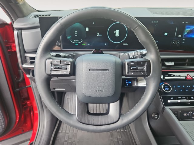 Used 2025 Hyundai Santa Fe Calligraphy AWD/4WD image 13